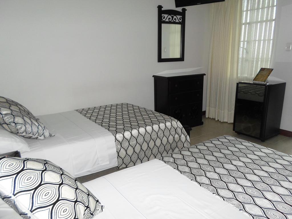 Hotel Colonial Pereira Bilik gambar