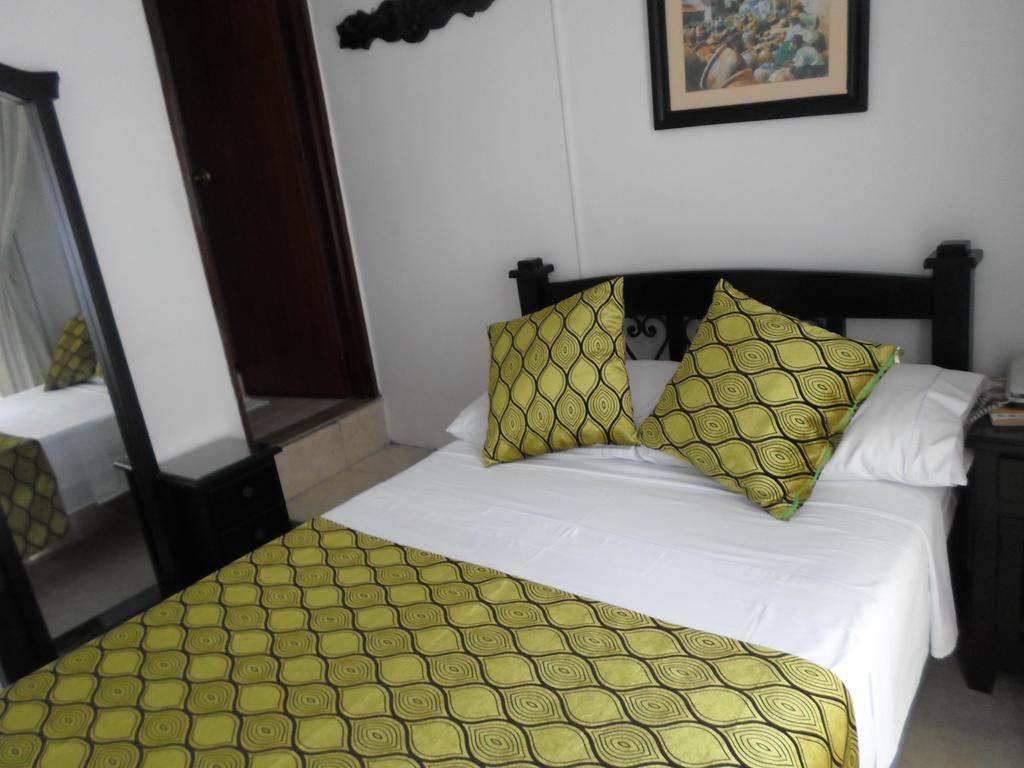Hotel Colonial Pereira Luaran gambar