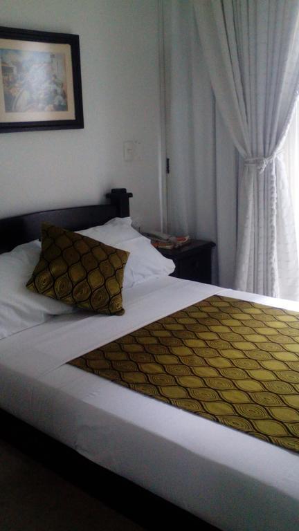 Hotel Colonial Pereira Bilik gambar