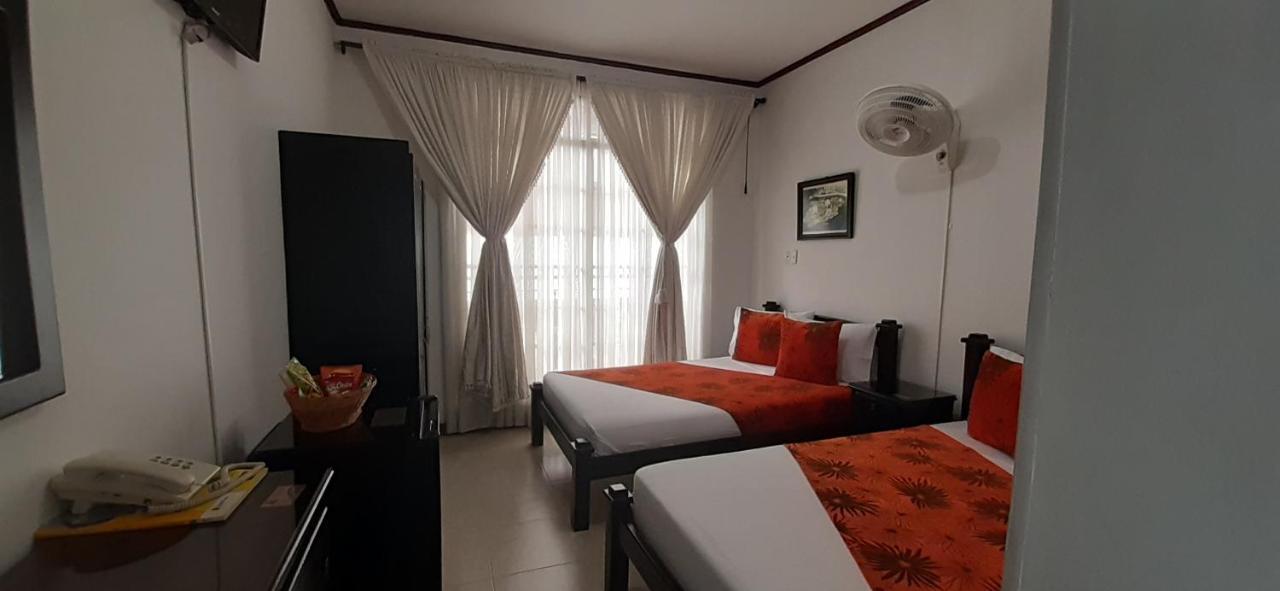 Hotel Colonial Pereira Luaran gambar